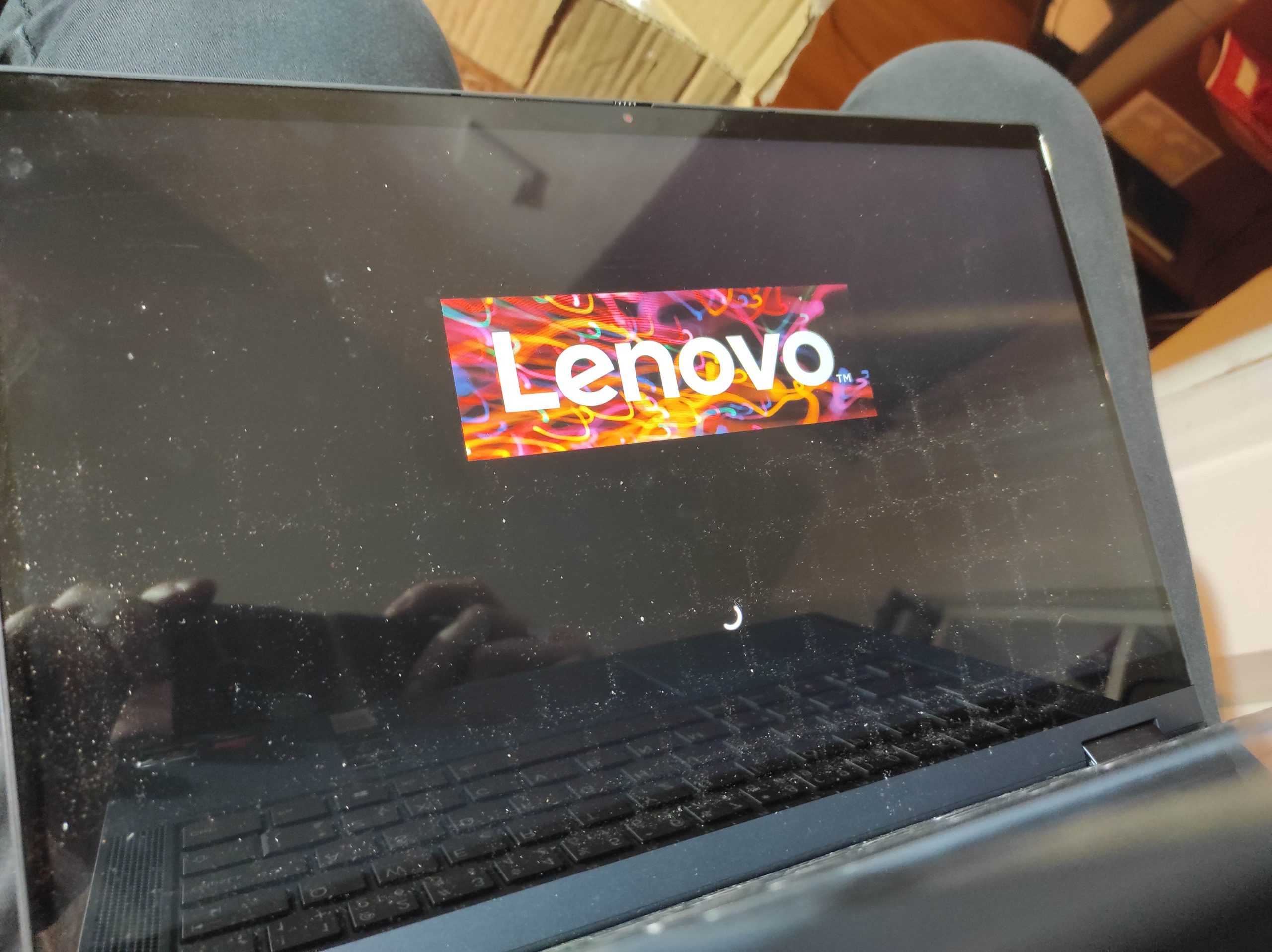 opravený systém, notebook už funguje a windows sa nabehne